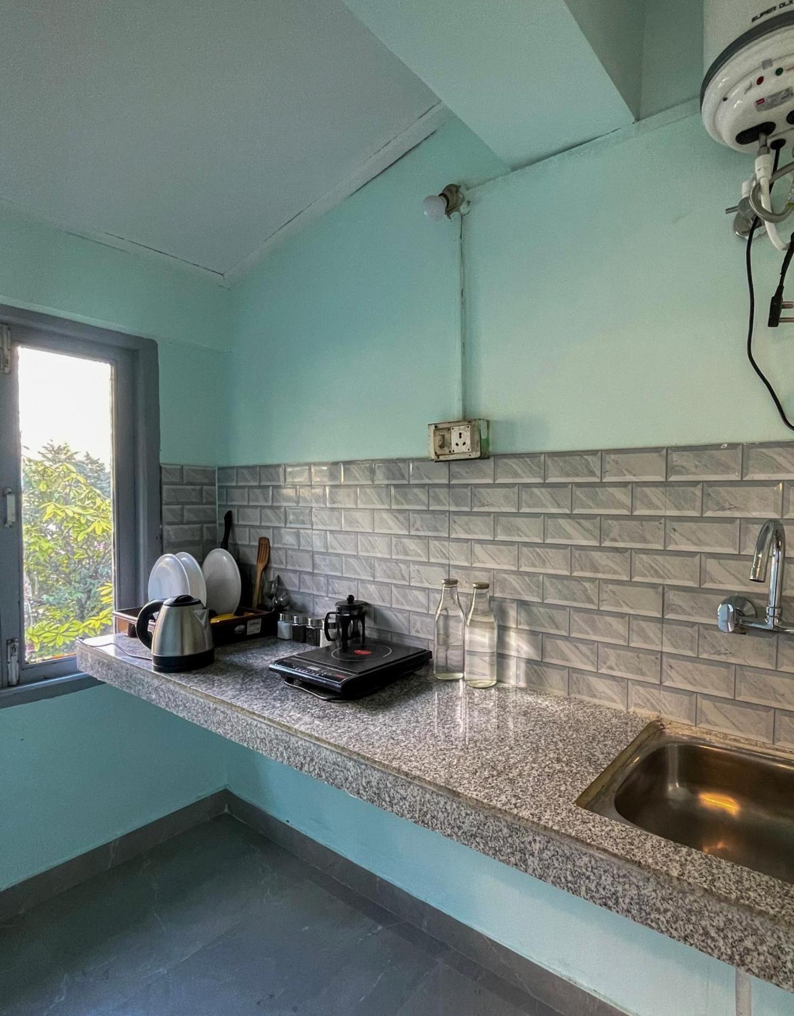 Eevolve Dharamkot - An Eco Hostel McLeod Gandzs Kültér fotó
